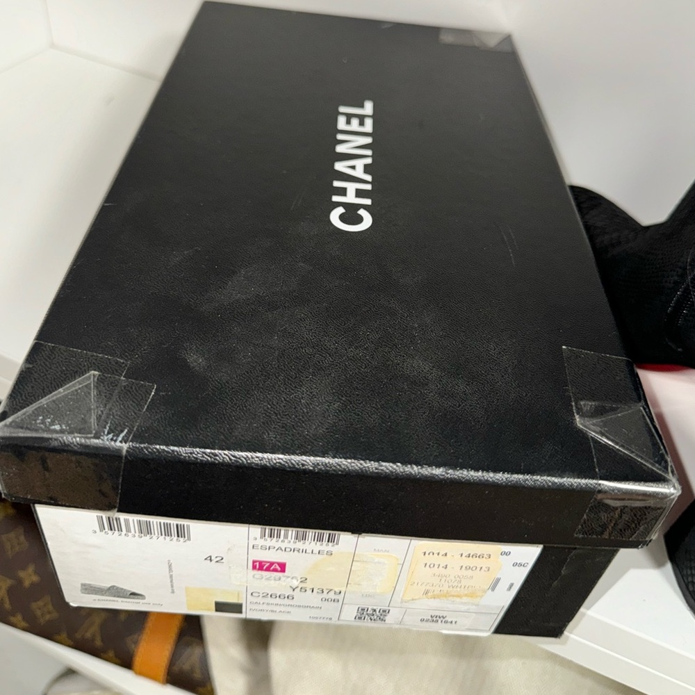 CHANEL Espadrilles - Picture 8 of 8